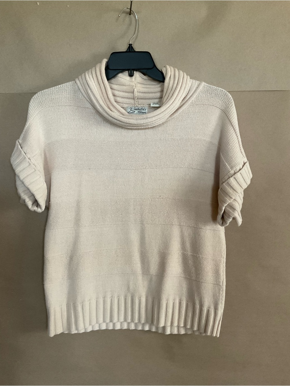 Isabella’s Closet Cream Short-Sleeve Cowl Neck Sweater. Size M.